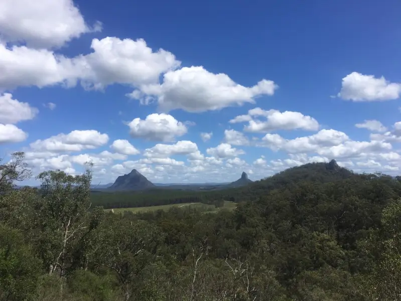 Glass House Mountains National Park: Trachyte Circuit