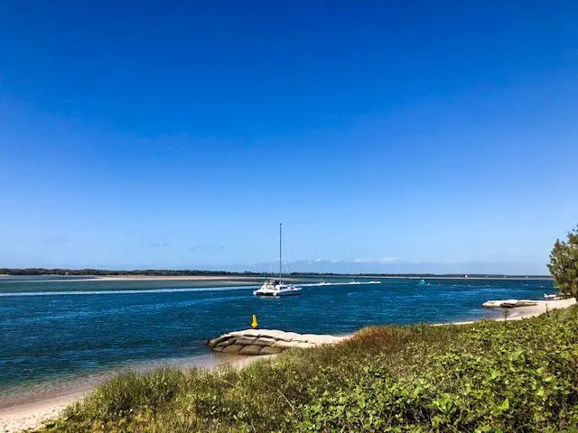 Coastal Pathway: Golden Beach Esplanade