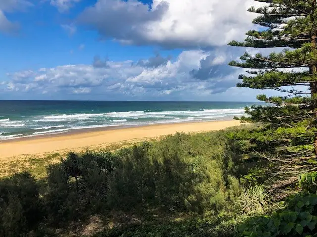 Coastal Pathway: Kawana Beach to Pt Cartwright